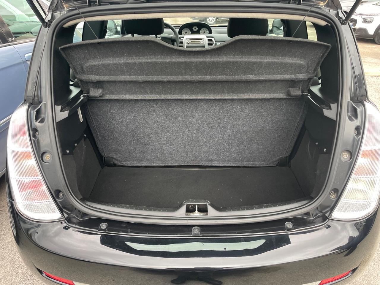 LANCIA YPSILON 1.2 BENZINA 69 (CV) 2010