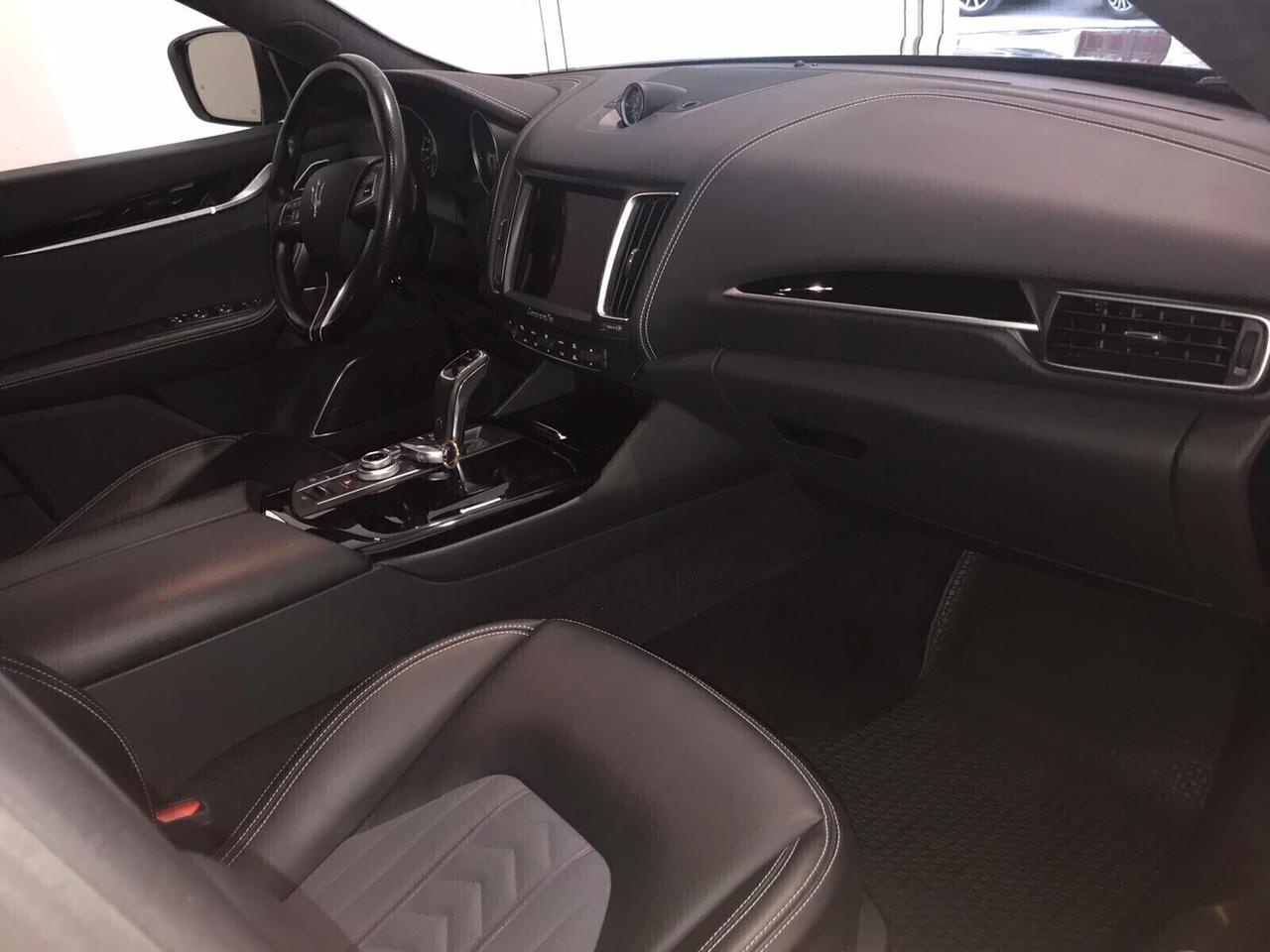Maserati Levante V6 Diesel 275 CV AWD Granlusso