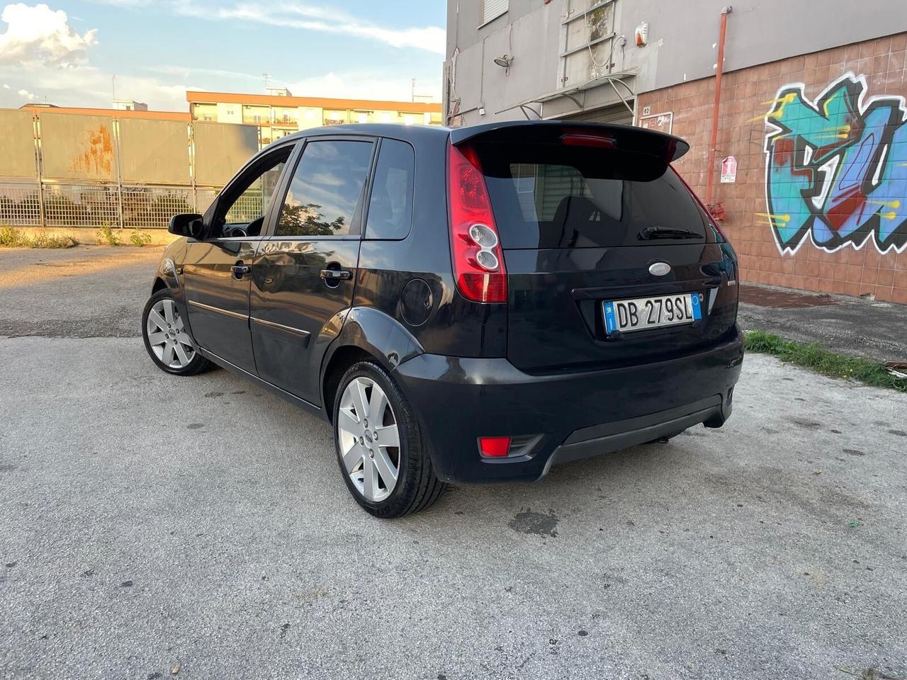 Ford Fiesta Restayling 1.4 TDCi 5p. Titanium SUPER Full