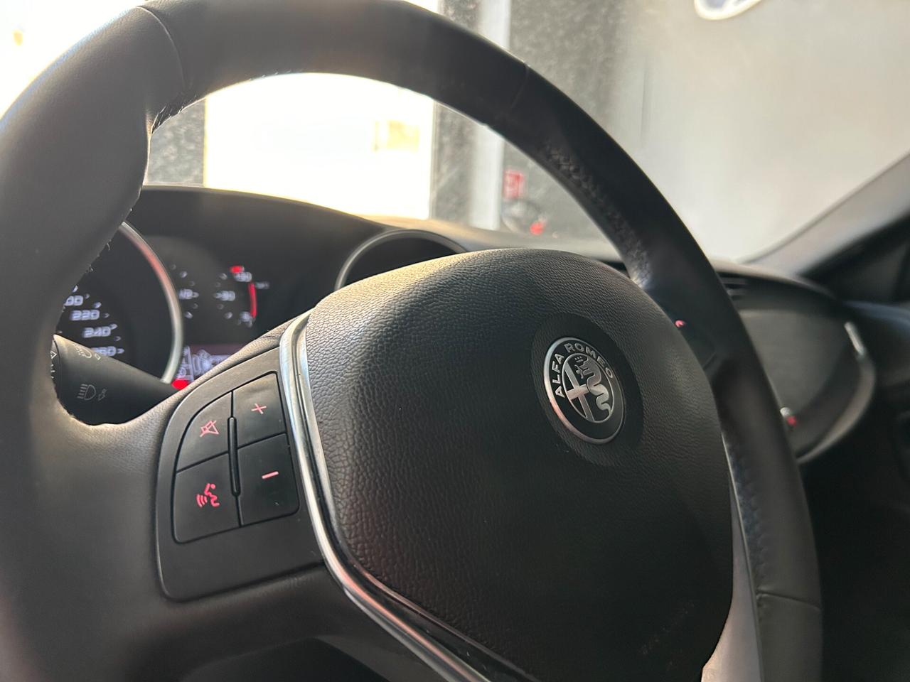 Alfa Romeo Giulietta 1.4 Turbo 120cv GPL di Serie Super ITALIANA