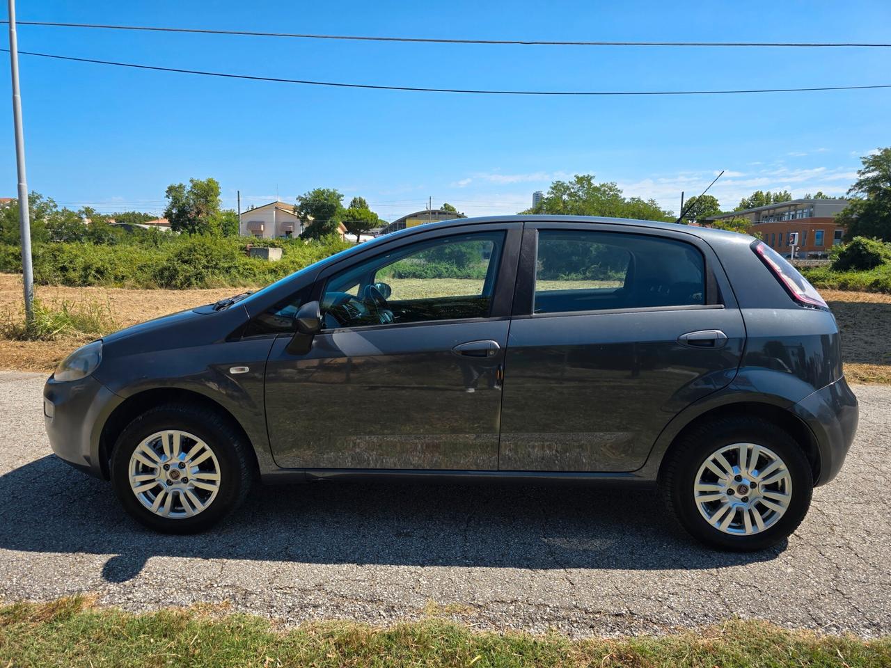 FIAT PUNTO EVO 1.4 METANO NEOPATENTATI