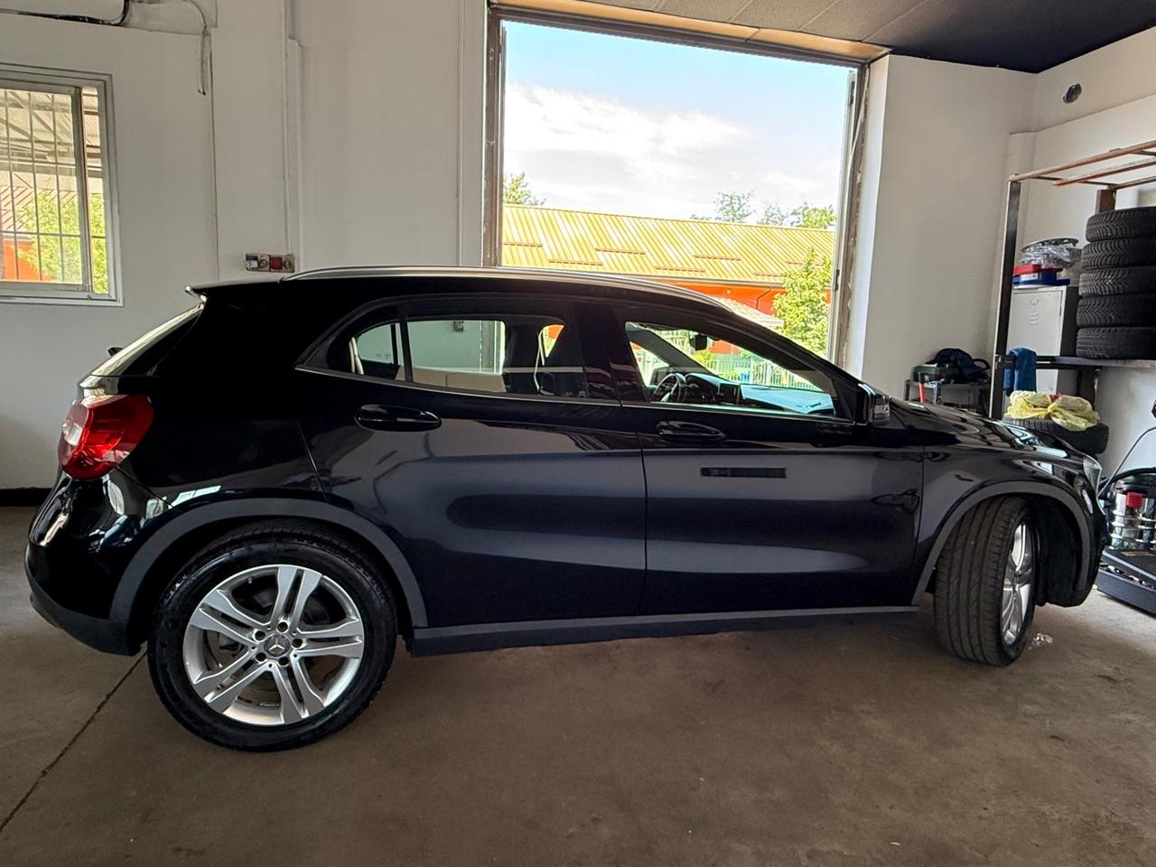 Mercedes-benz GLA 200 CDI Premium