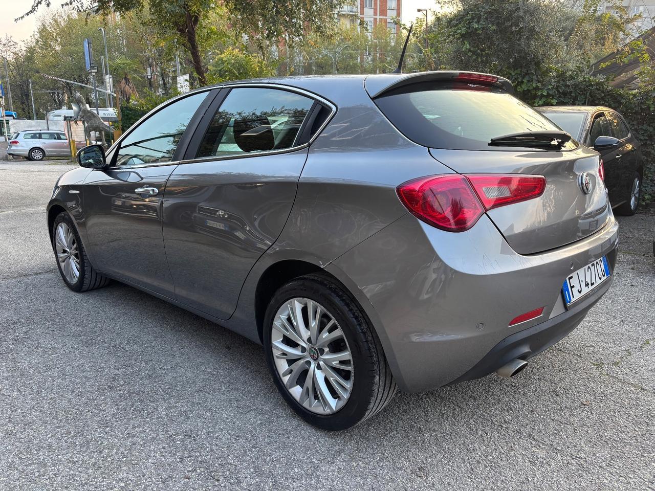 Alfa Romeo Giulietta 1.6 JTDm 120 CV