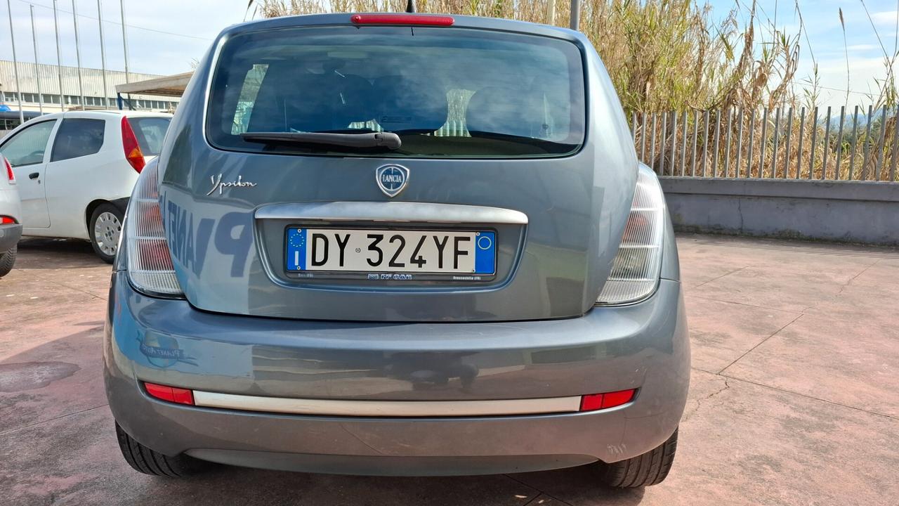 Lancia Ypsilon 1.4 Argento Ecochic GPL -PER NEOPATENTATI