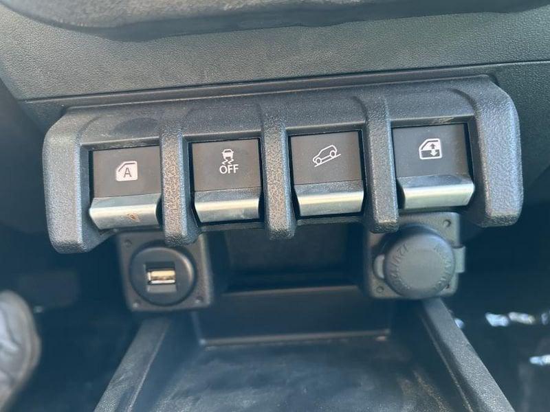 Suzuki Jimny 1.5 AT 5 PORTE 4 POSTI AUTOVETTURA PRONTA CONSEGNA