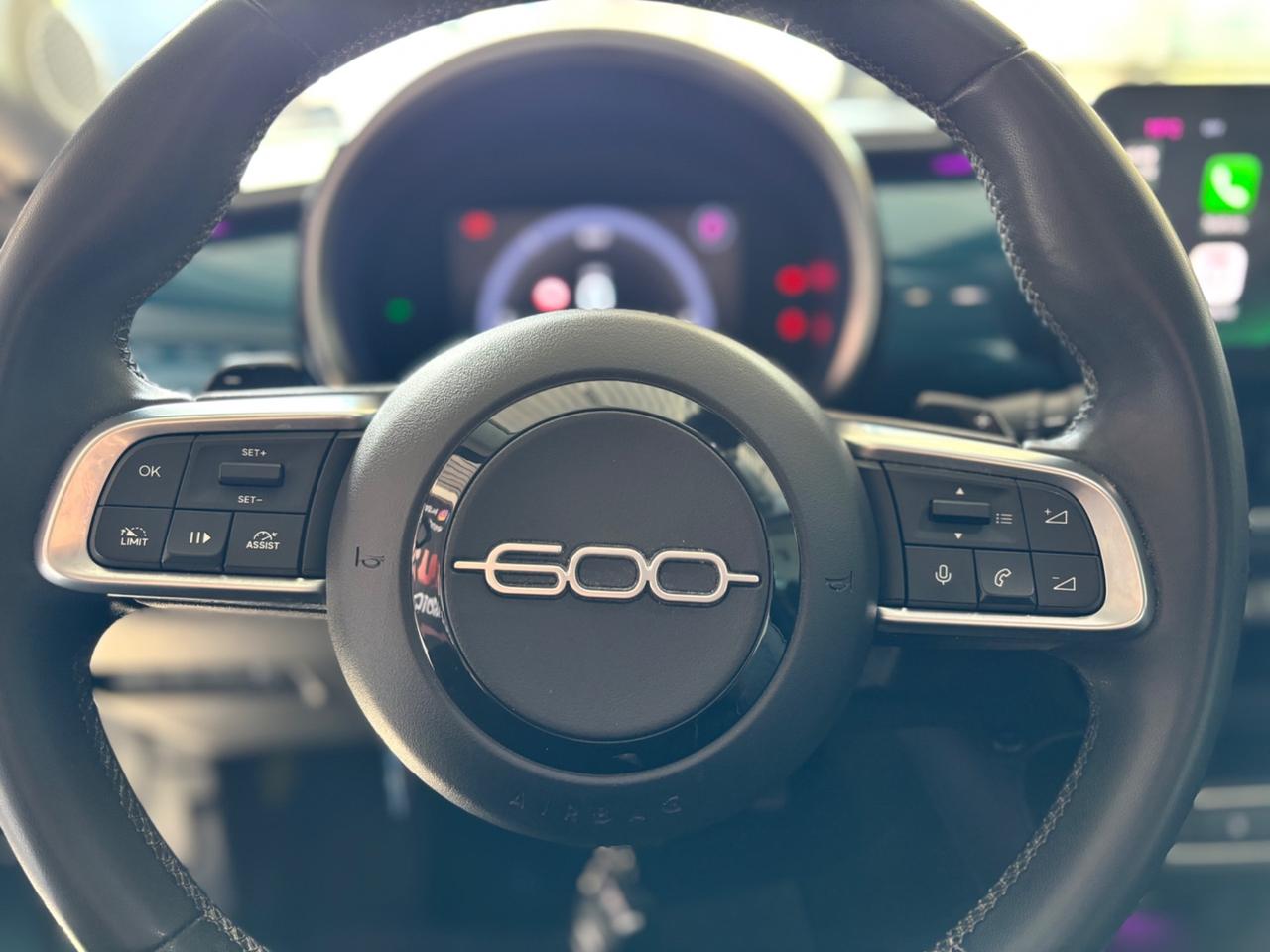 Fiat 600 Hybrid 100 automatica 5 anni di garanzia casa madre