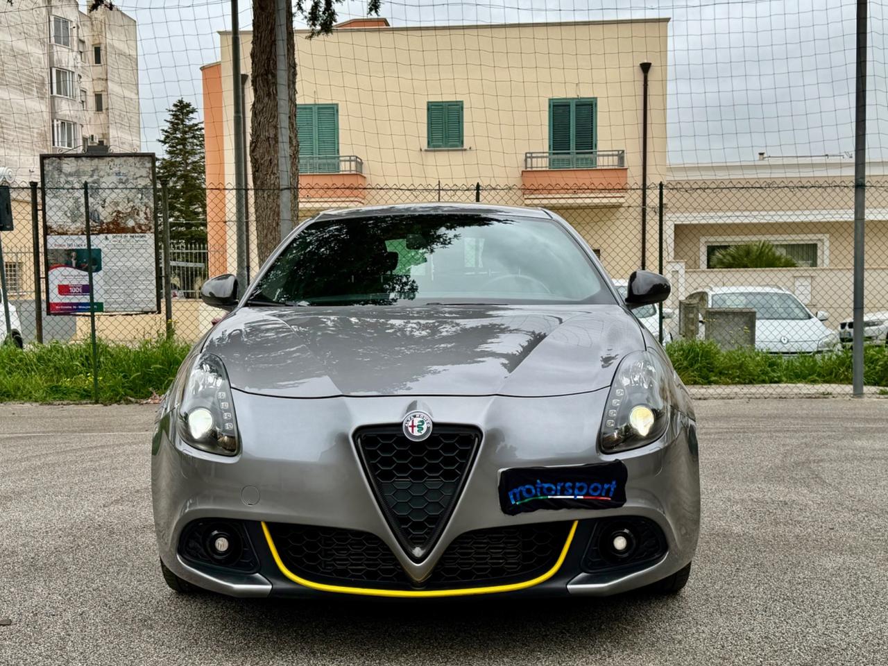 Alfa Romeo Giulietta Sport Carbon look