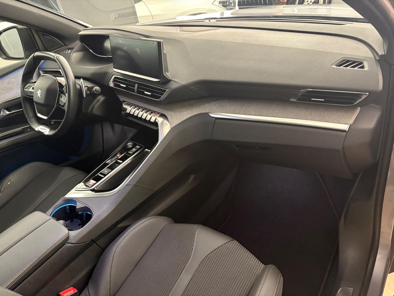 Peugeot 5008 BlueHDi 130 S&S EAT8 GT