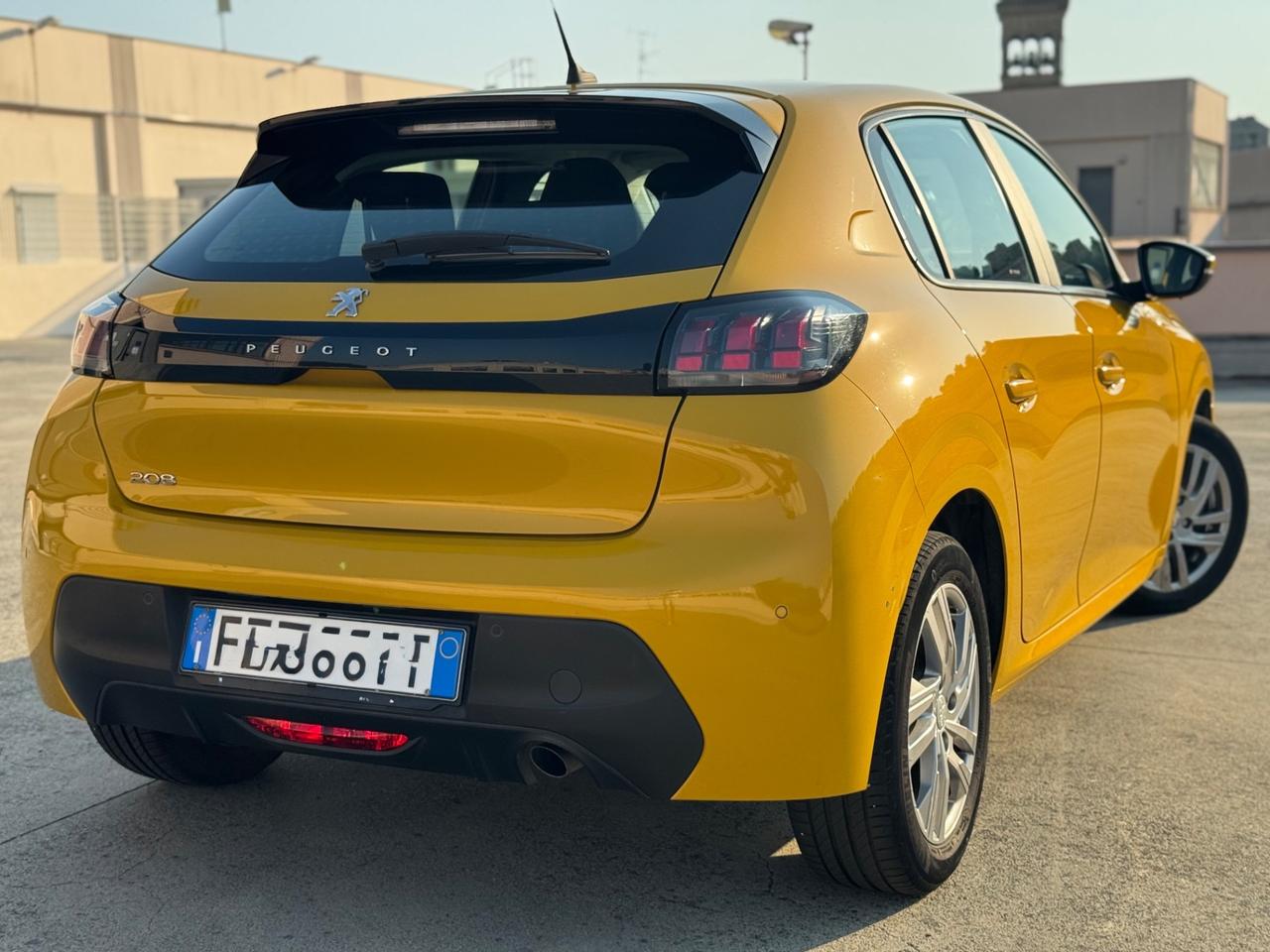 PEUGEOT 208 BLUEHDI PARI ALL NUOVO GARANZIA 12 MESI