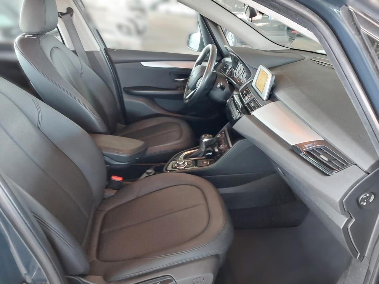 Bmw 2er Active Tourer 218i Luxury CAMBIO AUTOMATICO