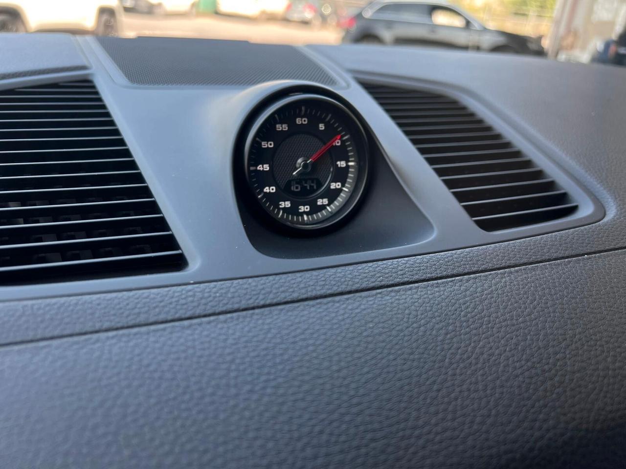 Porsche Cayenne Coupé 3.0 V6