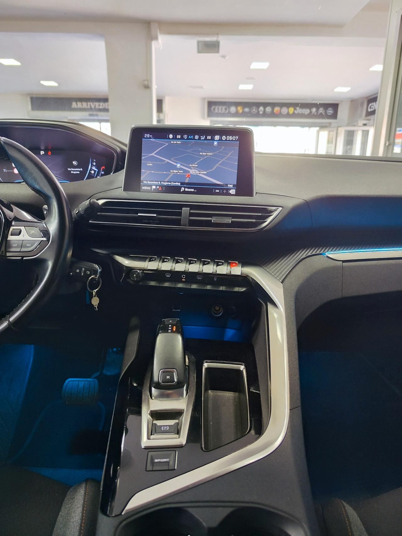 Peugeot 3008 BlueHDi 130 S&S EAT8 Allure Led