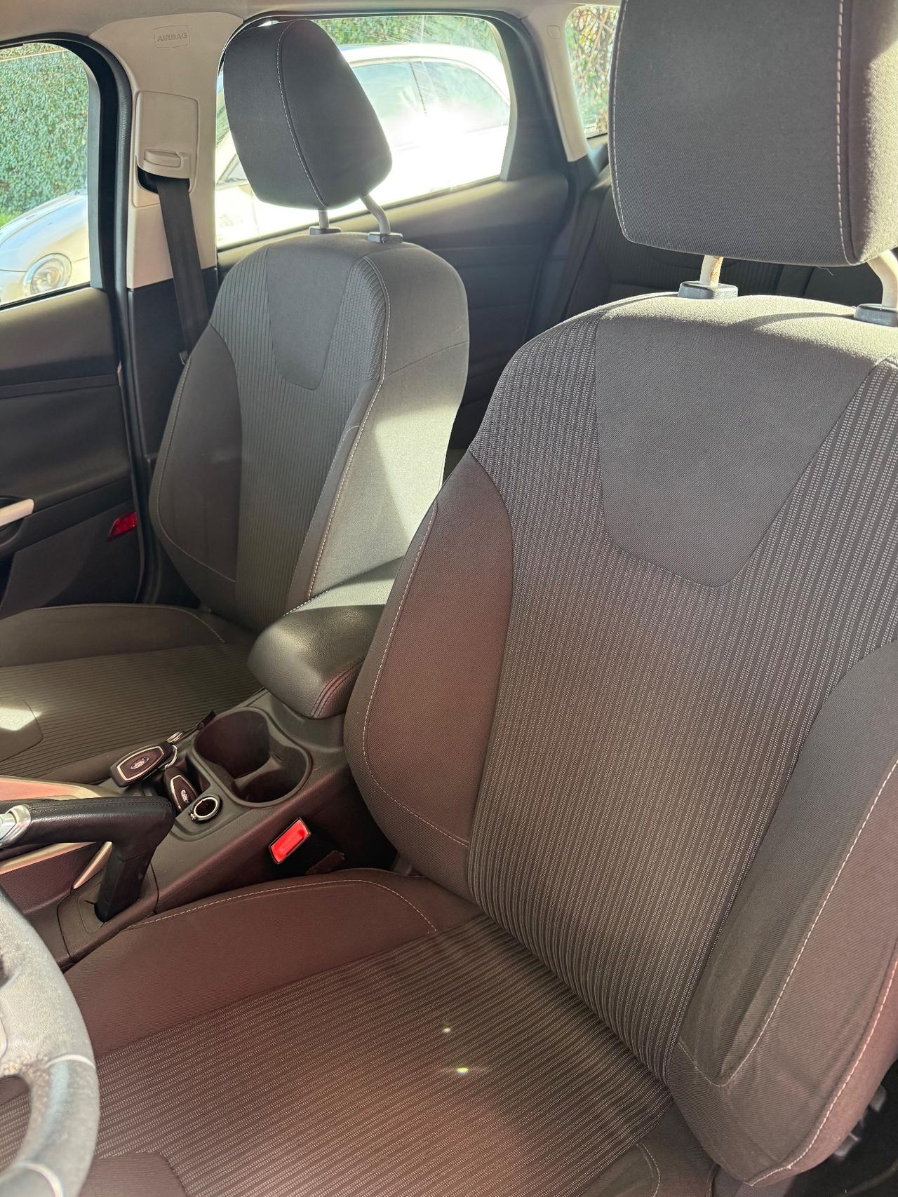 Ford Focus 1.6 TDCi 95 CV Titanium