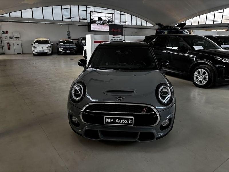 MINI Mini 5 porte 2.0 Cooper SD aut. 5 porte