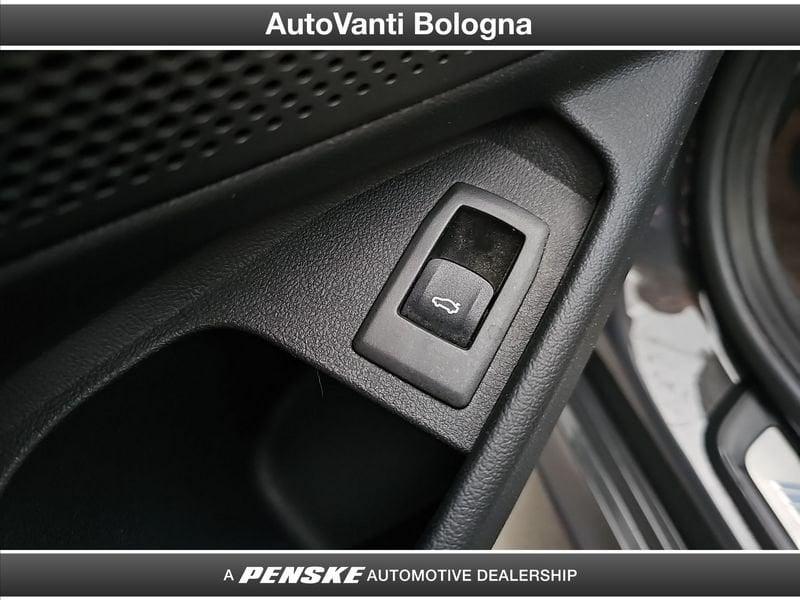 BMW Serie 3 320d Touring mhev 48V MSport auto