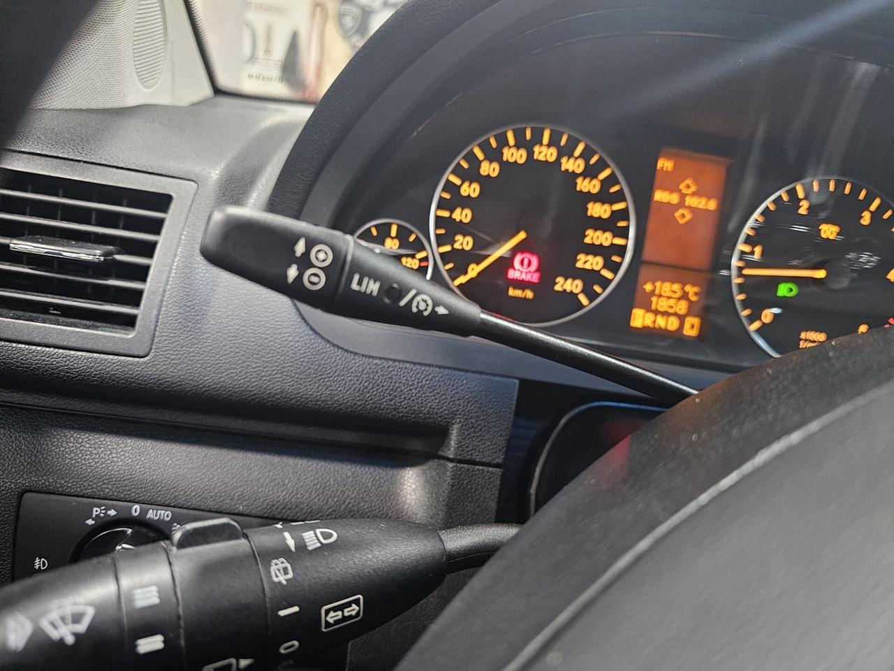 MERCEDES-BENZ CLASSE A180 CDI 110CV AVANTGARDE CAMBIO AUTOMATICO