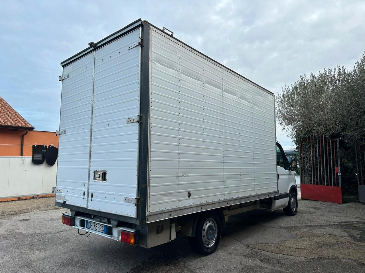 Renault Master T28/100 2.5 dCi PC-TN Furg. Gene.