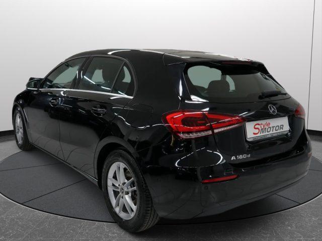 MERCEDES-BENZ A 180 d Automatic Business UFFICIALE UNIPROP.