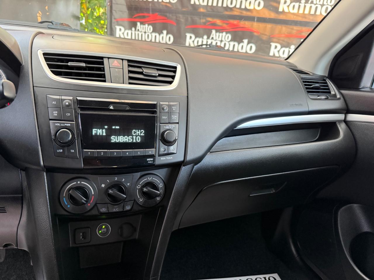 Suzuki Swift 1.2 VVT GPL B-Top