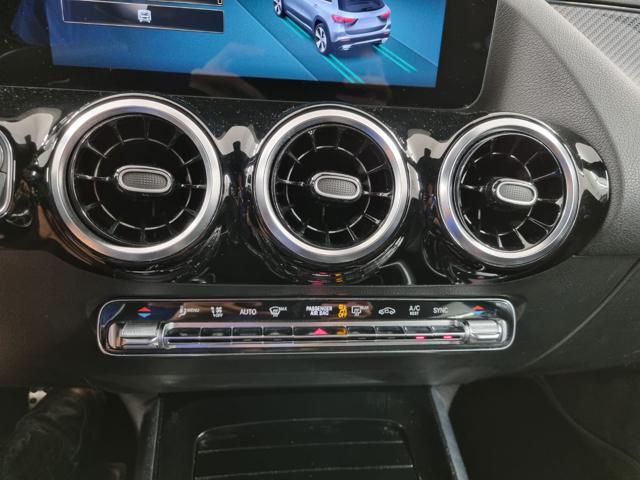 MERCEDES-BENZ GLA 200 d Automatic 4Matic Premium