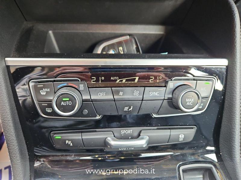 BMW Serie 2 Active Tourer Serie 2 F45 2014 Active Tourer 216d Active Tourer Luxury my17