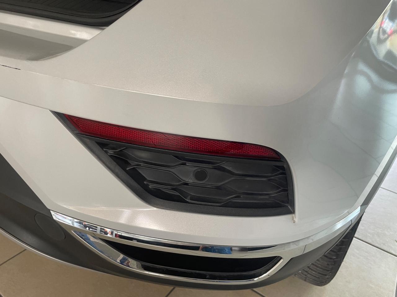 Volkswagen T-Roc 1.0 TSI 115 CV Style BlueMotion Technology - Nessun vincolo -