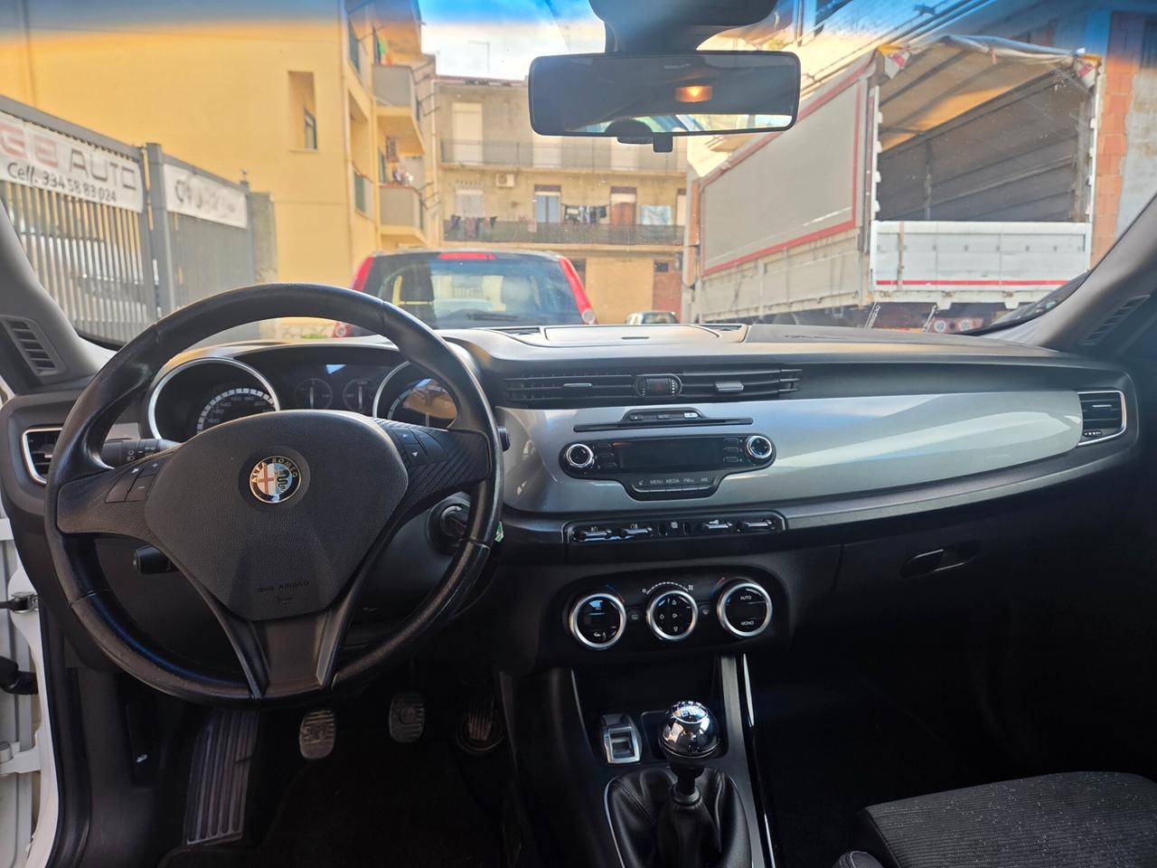 ALFA GIULIETTA 2.0 JTDM 140 CV ANNO 2012 KM CERT