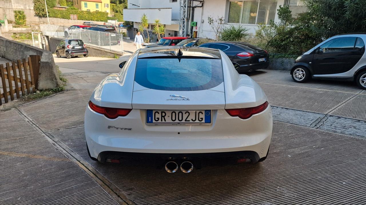 Jaguar F-Type 340 CV
