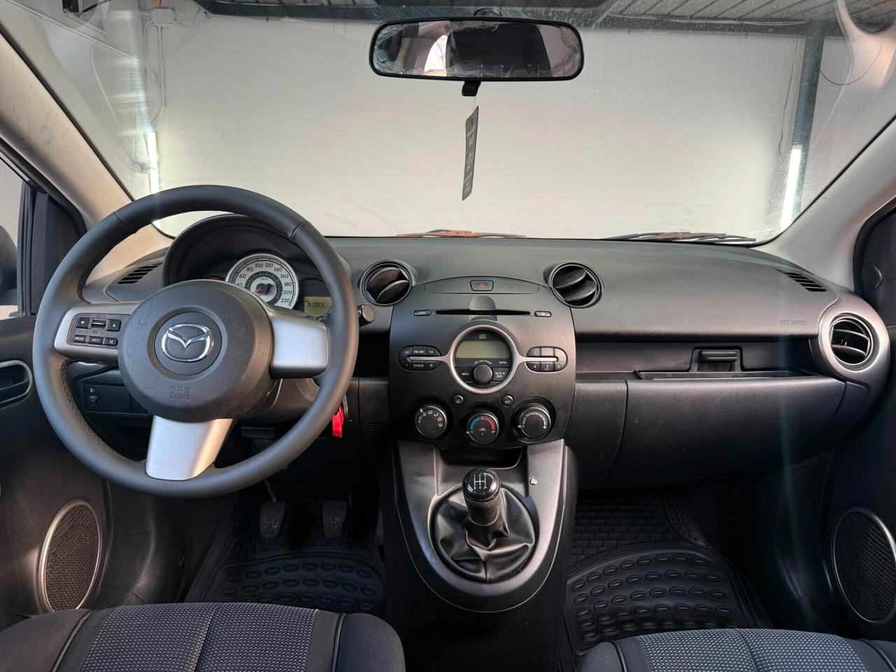 Mazda 2 1.3 16V 86CV 5p. Fun