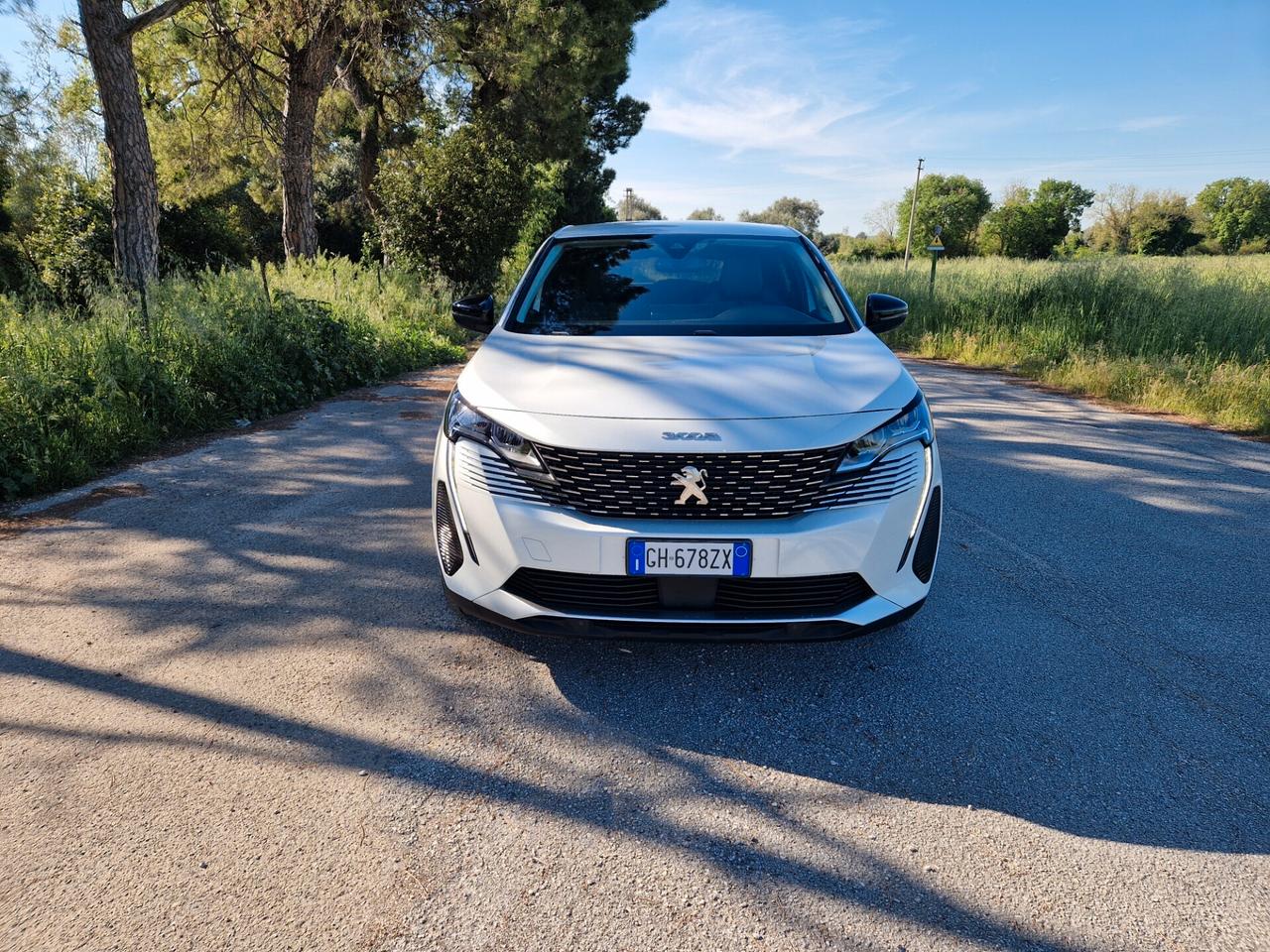 Peugeot 3008 BlueHDi 130 S&S EAT8 Allure