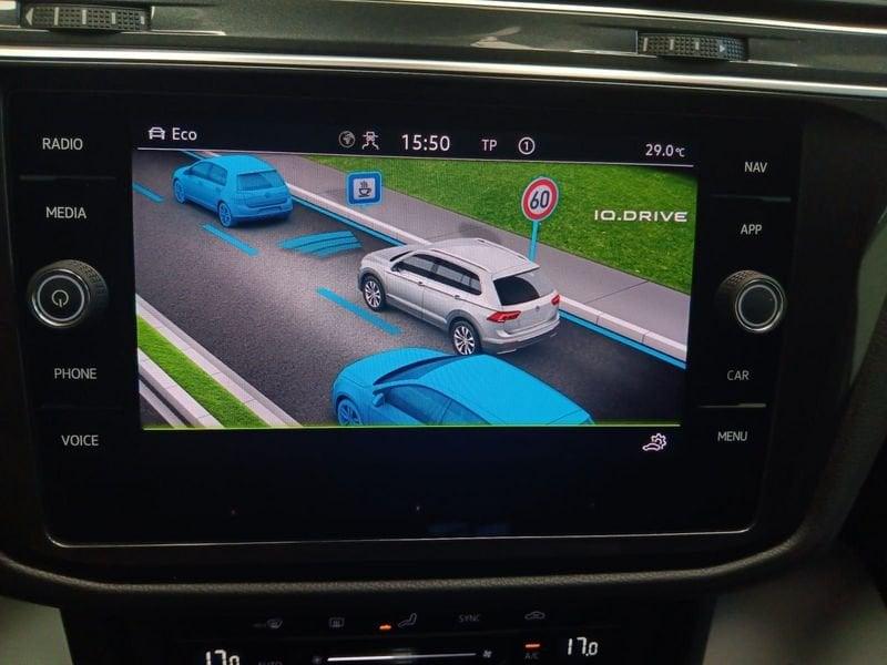Volkswagen Tiguan 1.5 TSI 150 CV DSG ACT R-Line