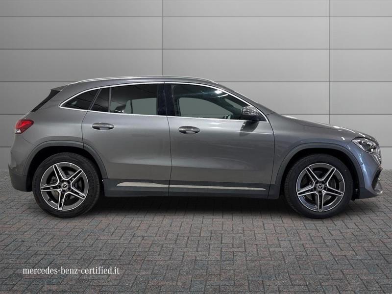 Mercedes GLA 220 220 D Premium 8G-DCT