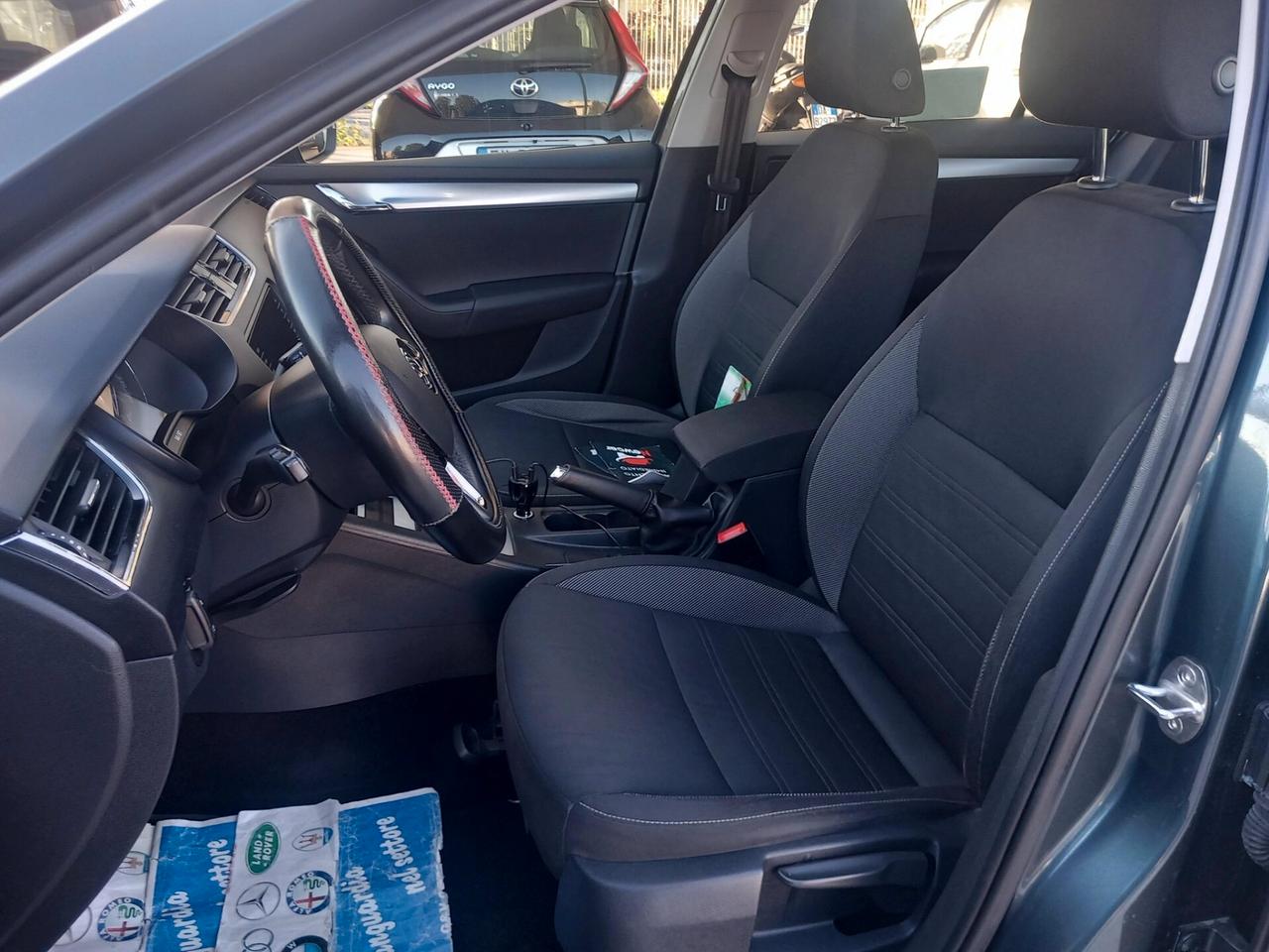 Skoda Octavia 1.6 TDI CR 115 CV DSG Style