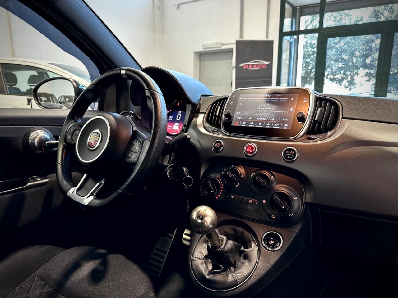 Abarth 595 1.4 Turbo T-Jet 165 CV Pista 70th anniversario