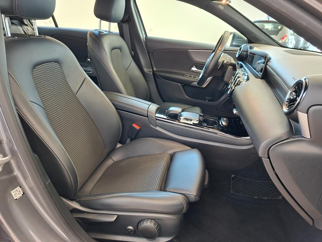 Mercedes-benz A 180 d Automatic Business SEDAN