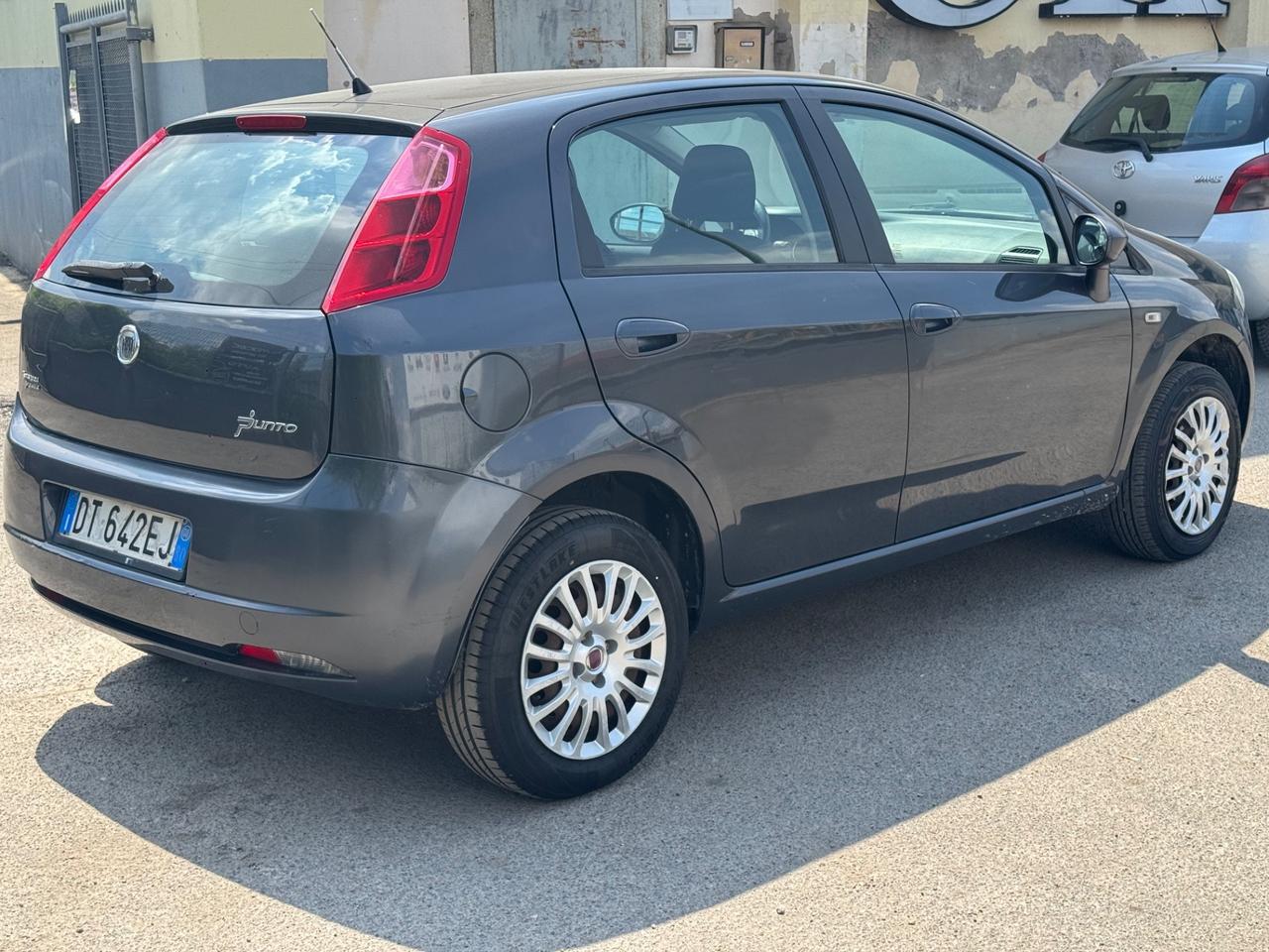 Fiat Grande Punto 1.4 5 porte Active Natural Power