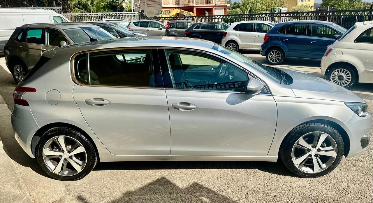 Peugeot 308 BlueHDi 120 S&S Allure