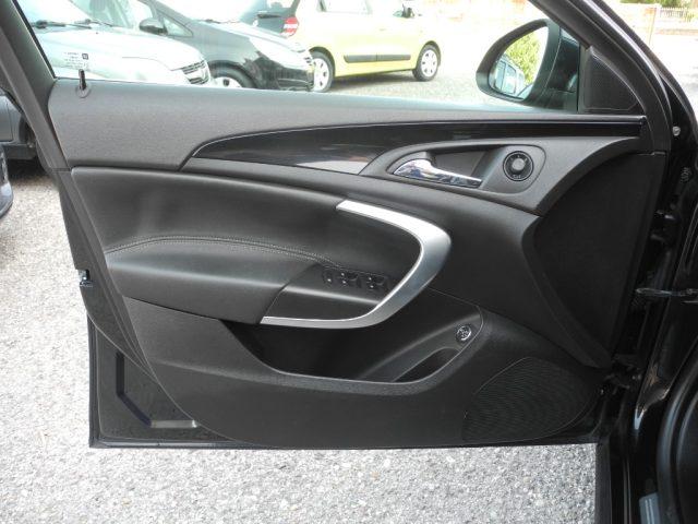 OPEL Insignia 2.0 CDTI 160cv Sports Tourer Cosmo - "DA VETRINA"