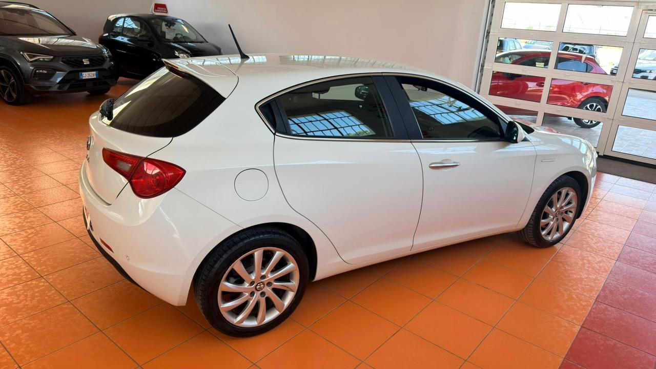 Alfa Romeo Giulietta 1.4 Turbo 120 CV Distinctive