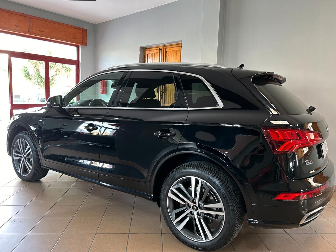 Audi Q5 40 TDI quattro S tronic S line plus