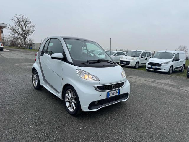 SMART ForTwo 1000 52 kW MHD coupé pulse