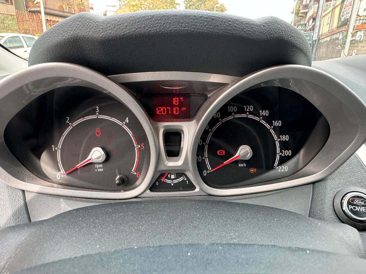 Ford Fiesta 1.4 TDCi 5p. Titanium