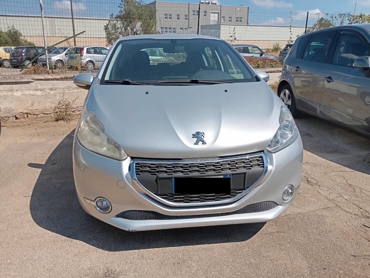 Peugeot 208 1.2 VTi 82 CV 5 porte Access