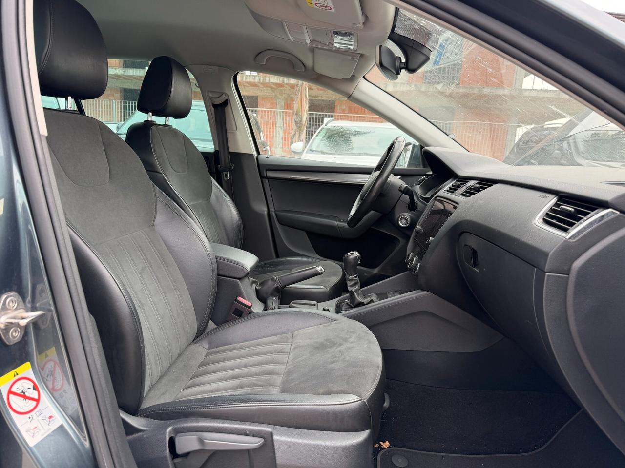 SKODA OCTAVIA SW 2019 1.5 G-TEC 131 CV *AUTOM