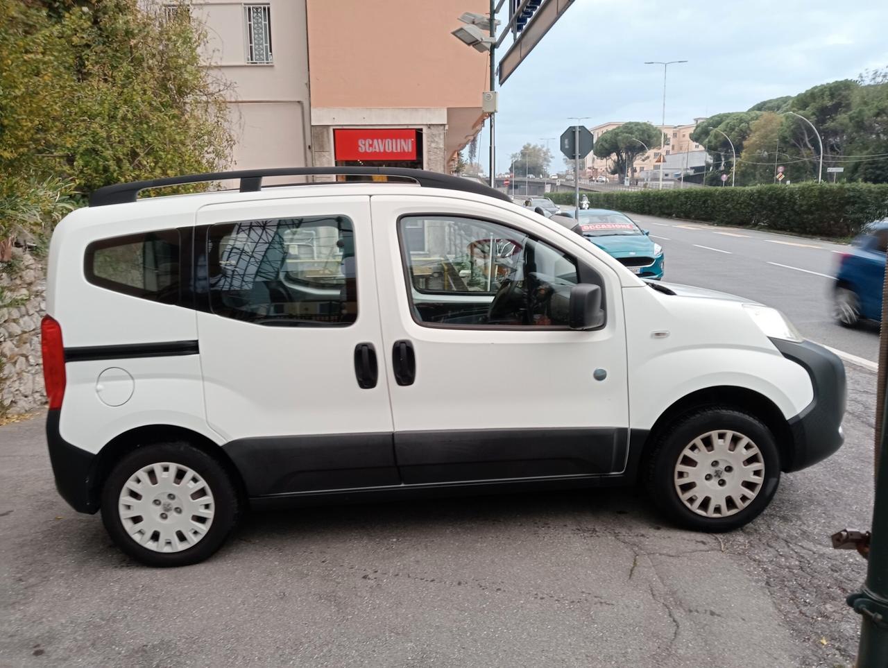 Peugeot Bipper Tepee 1.4 75CV Outdoor