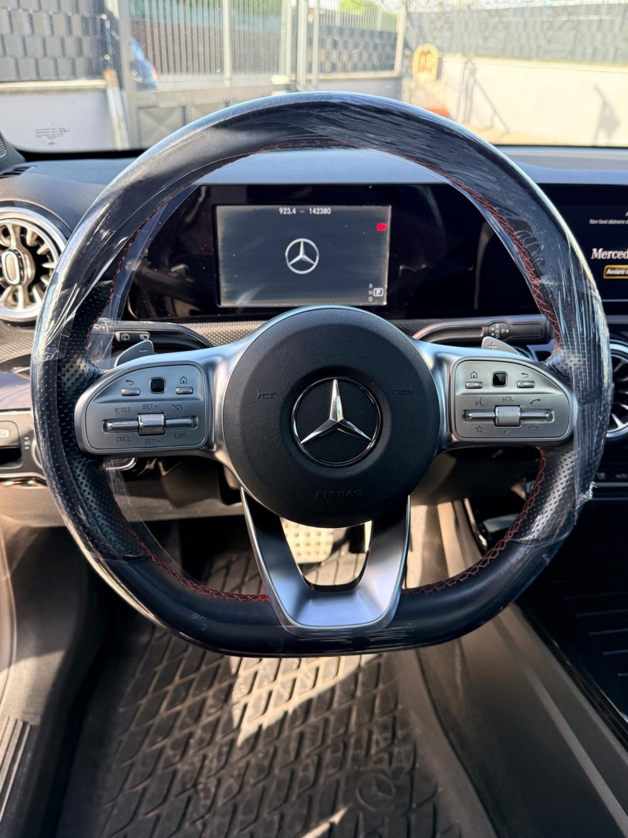 Mercedes-benz A 200 d Automatic Premium 2022