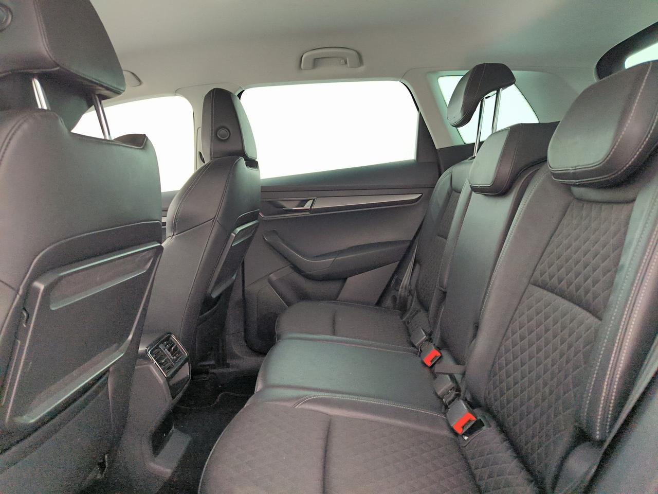 Skoda Karoq 2.0 tdi evo style 115cv dsg