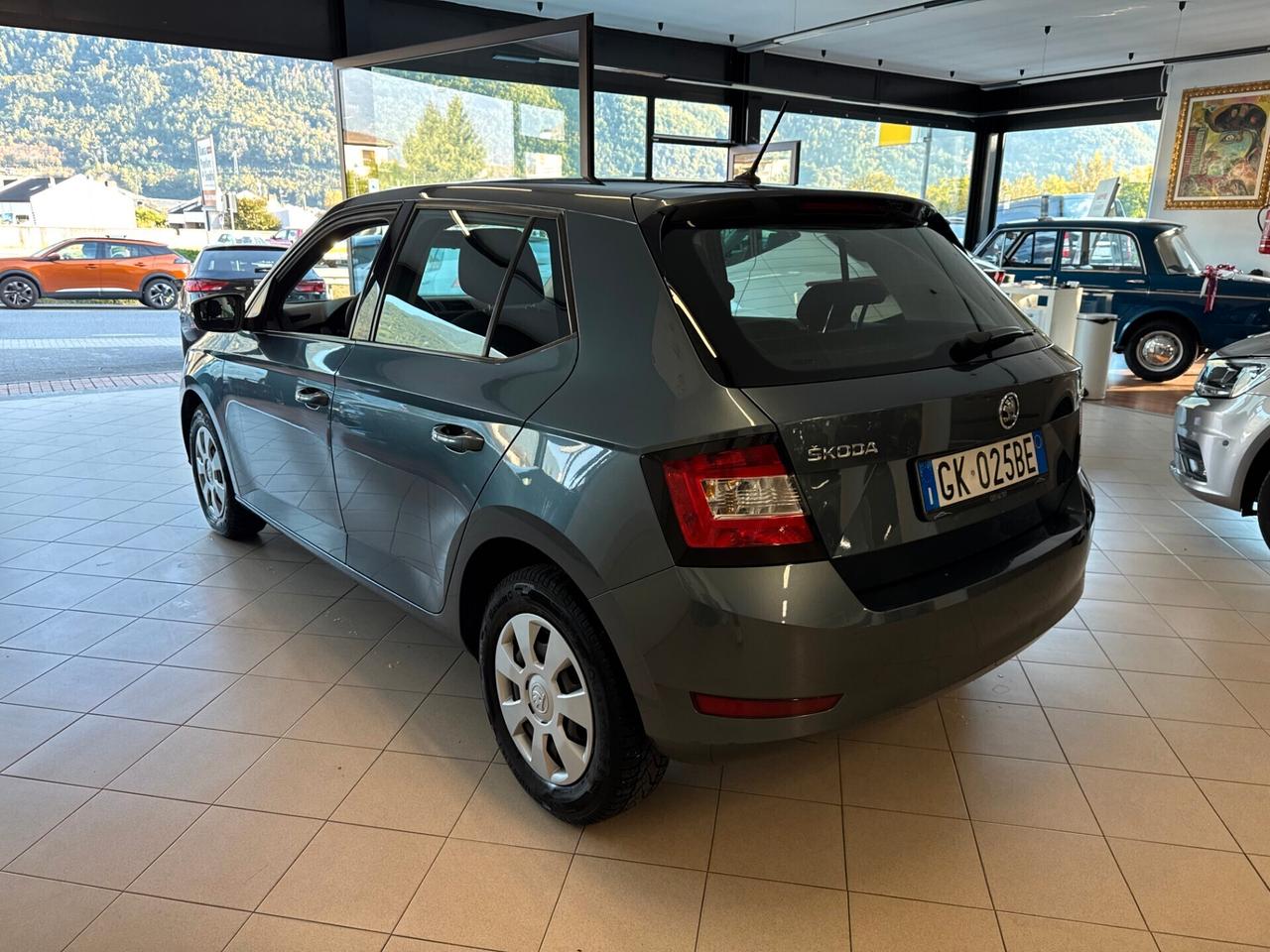 SKODA FABIA 1.0cc 60cv BENZINA NEOPATENTATI