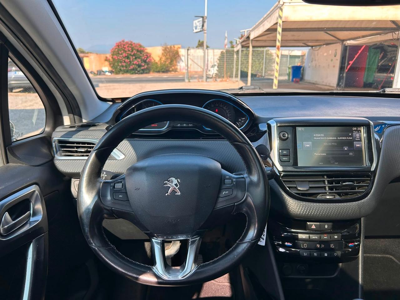 Peugeot 2008 BlueHDi 120 S&S Allure