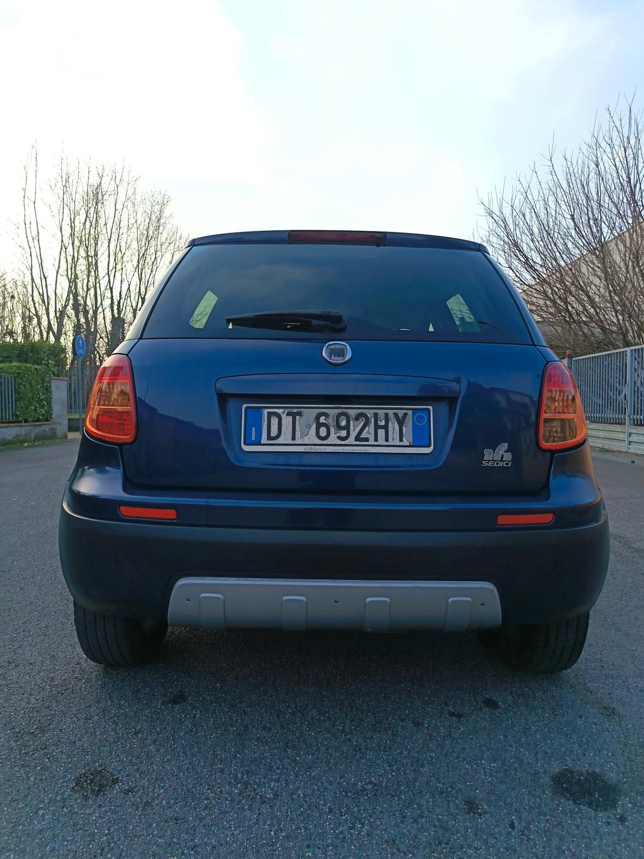 Fiat Sedici 1.9 MJT 4x4 Emotion